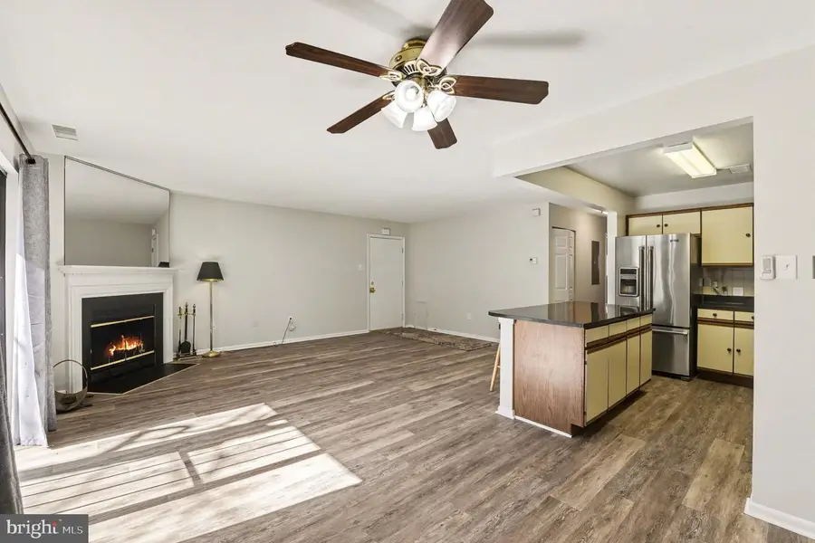 49 Ashlar Hill Ct #49, Parkville, MD 21234 - #3