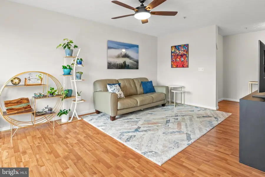 1803 Snow Meadow Ln #202, Baltimore, MD 21209 - #3