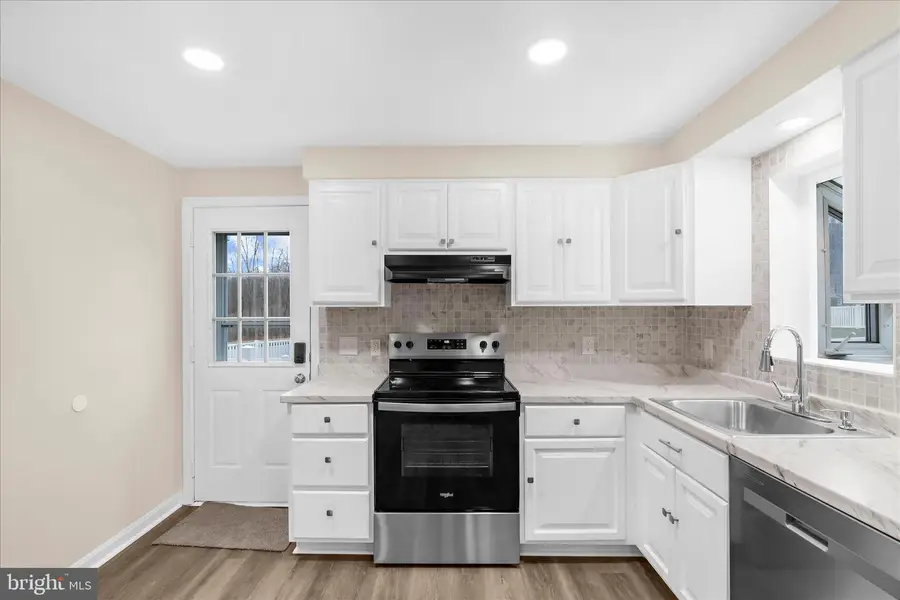 12129 Buttonwood Ln, Baltimore, MD 21220 - #3