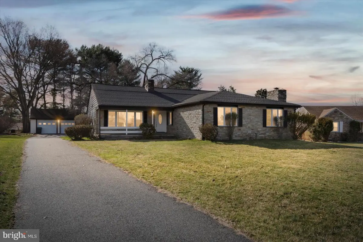 2715 Waldor Dr, Baltimore, MD 21234 - #1