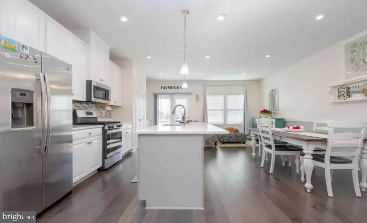 6211 Islington St, Middle River, MD 21220 - #1