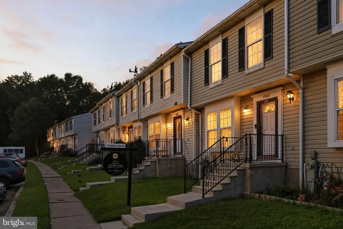 6940 Myersview Dr, Middle River, MD 21220 - #1