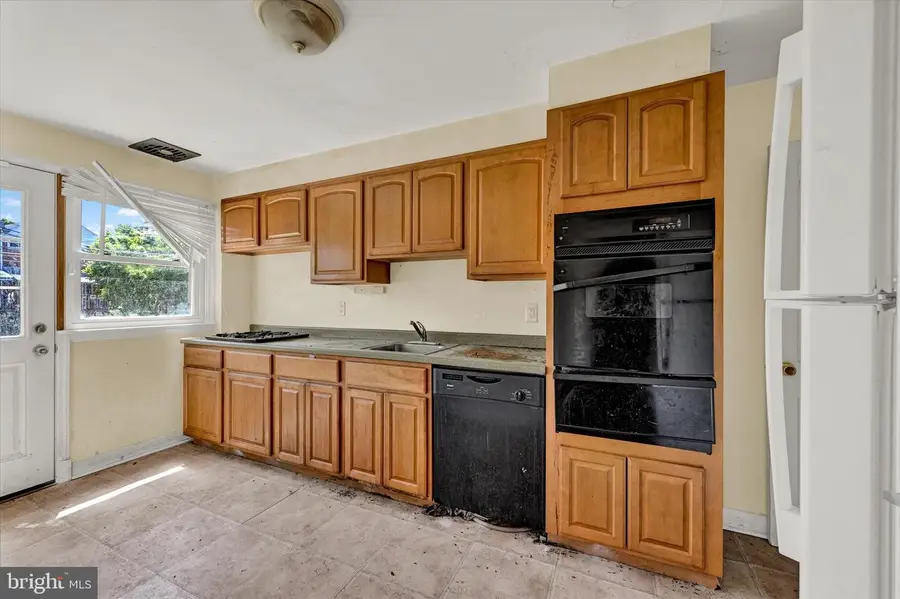 1117 Deanwood Rd, Baltimore, MD 21234 - #3