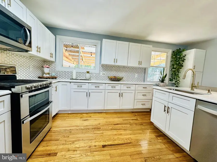 605 Zell Ct, Reisterstown, MD 21136 - #3