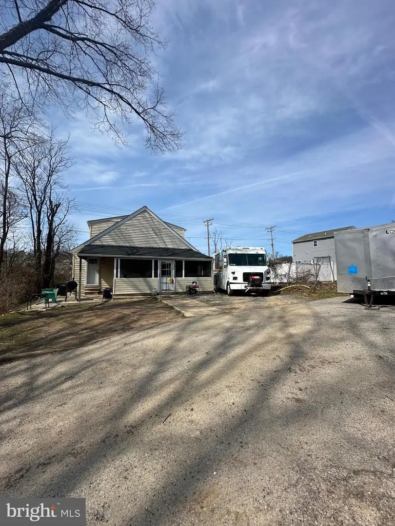 4427 Annapolis Rd, Halethorpe, MD 21227 - #3