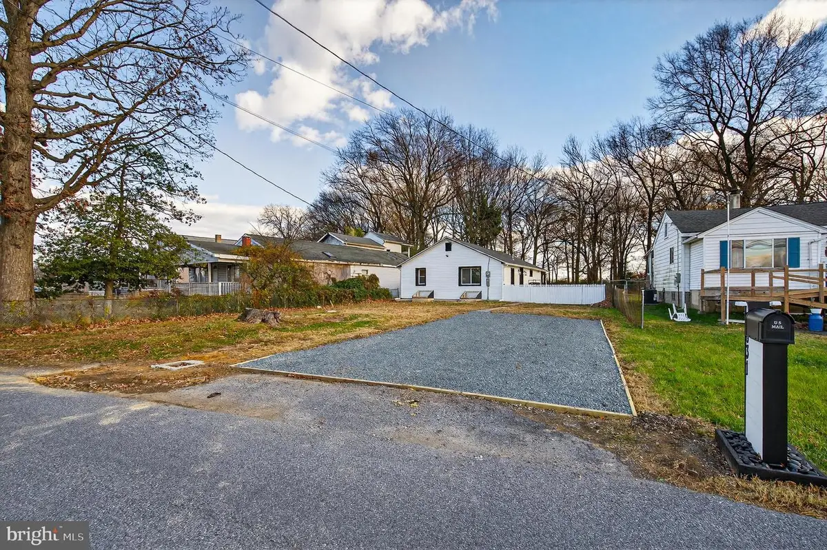 7631 Old Battle Grove Rd, Baltimore, MD 21222 - #1