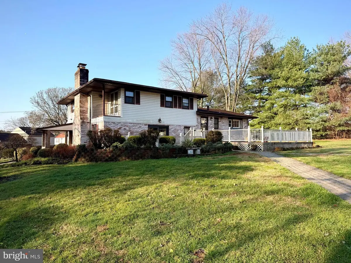 5030 Silver Spring Rd, Perry Hall, MD 21128 - #1