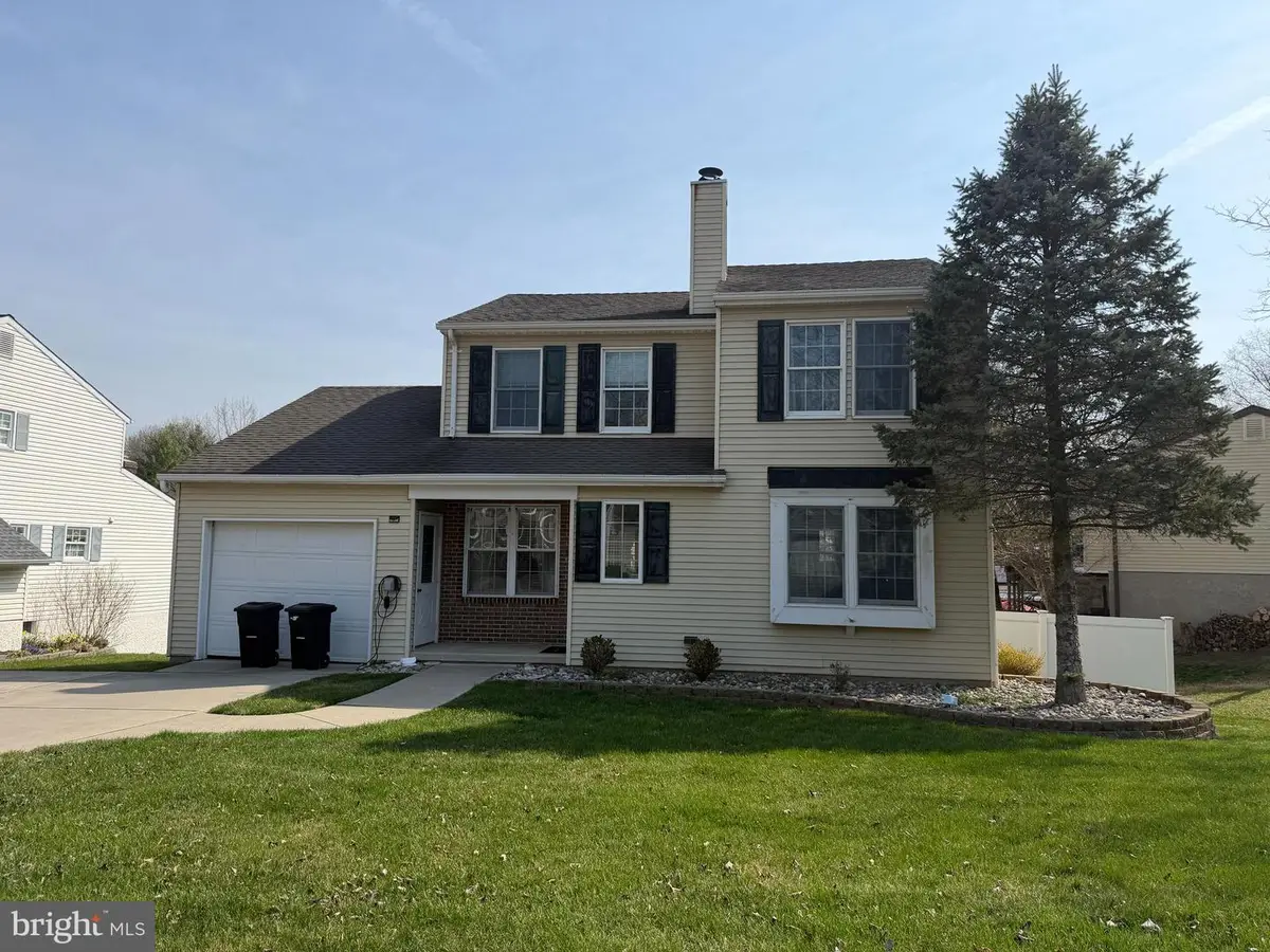 9331 Oak White Rd, Nottingham, MD 21236 - #1