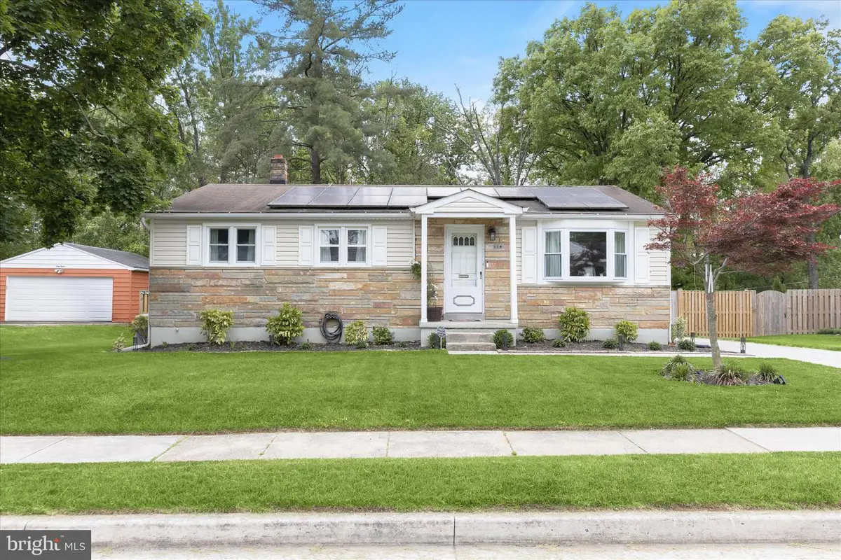114 Springside Dr, Lutherville Timonium, MD 21093 - #1