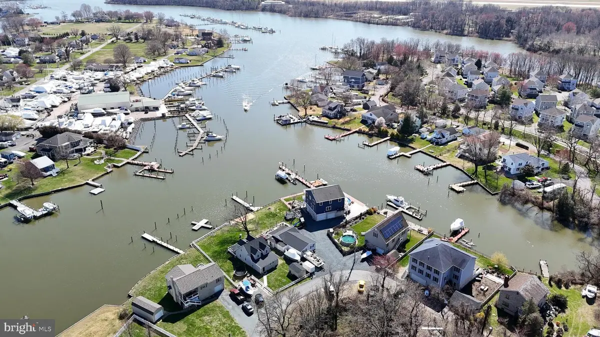 109 Hughes Shore Rd, Baltimore, MD 21220 - #1