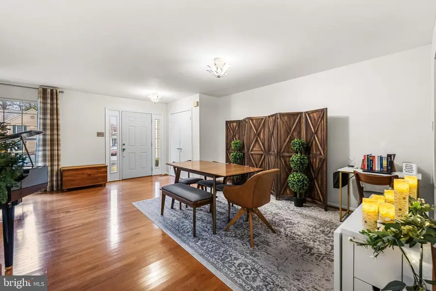 28 Battersea Bridge Ct, Lutherville Timonium, MD 21093 - #3