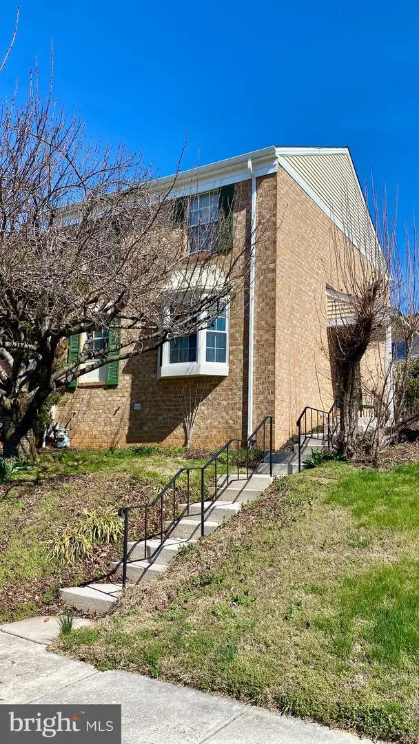 2 Spring Glen Ct, Cockeysville, MD 21030 - #2