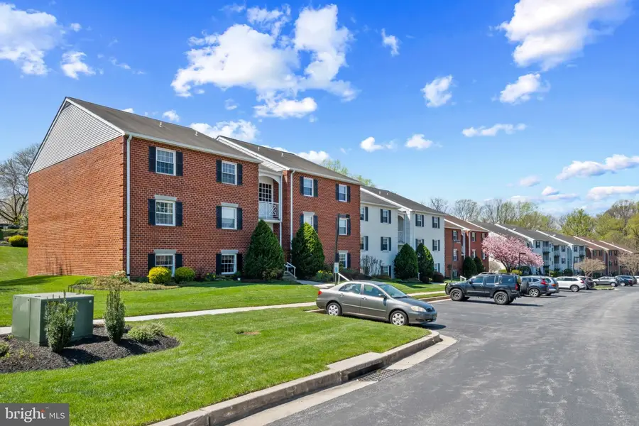 5 Elphin #301, Lutherville Timonium, MD 21093 - #2
