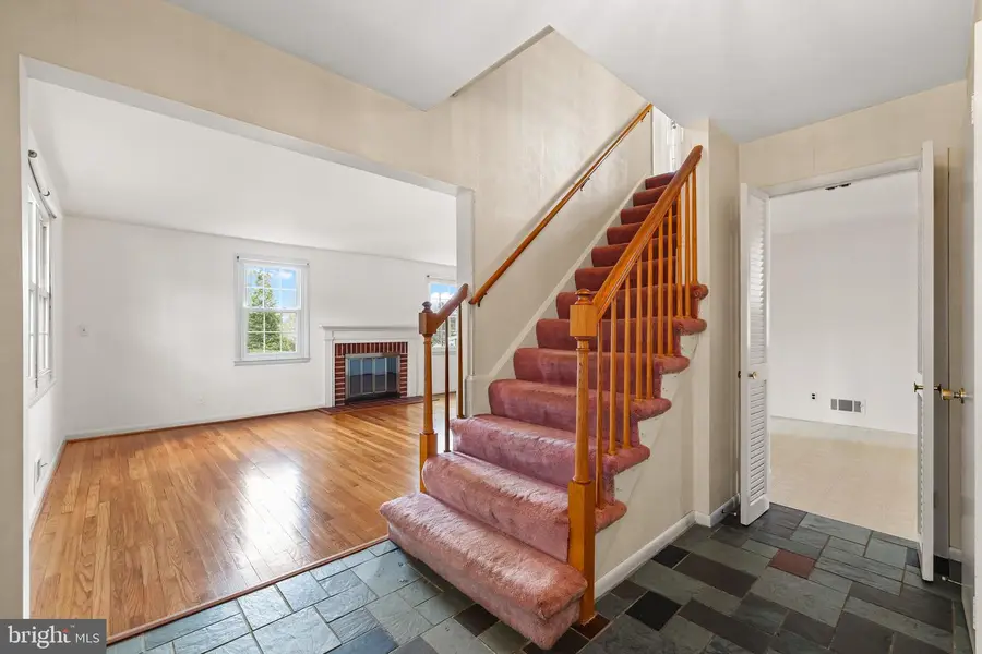 8620 Valleyfield Rd, Lutherville Timonium, MD 21093 - #3