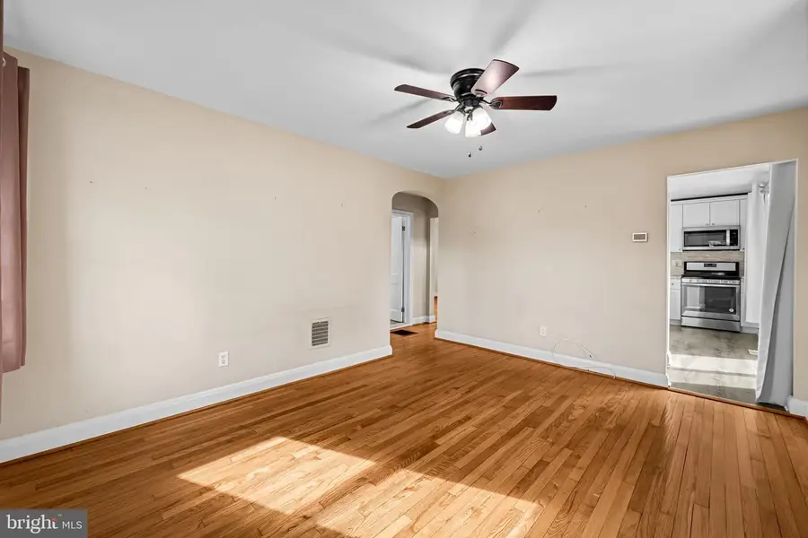 39 Northwood Dr, Lutherville Timonium, MD 21093 - #3