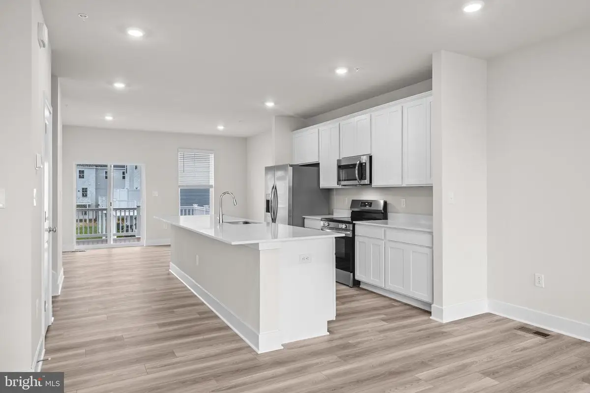 1810 Smith Island Rd, Baltimore, MD 21244 - #1