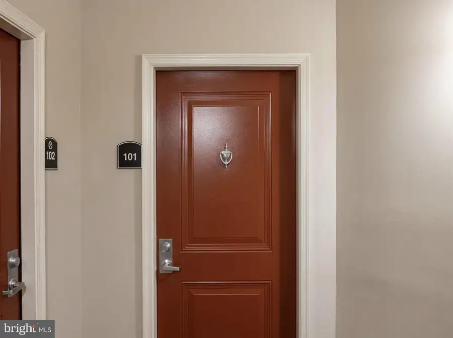 11 Clay Lodge Ln #101, Baltimore, MD 21228 - #3