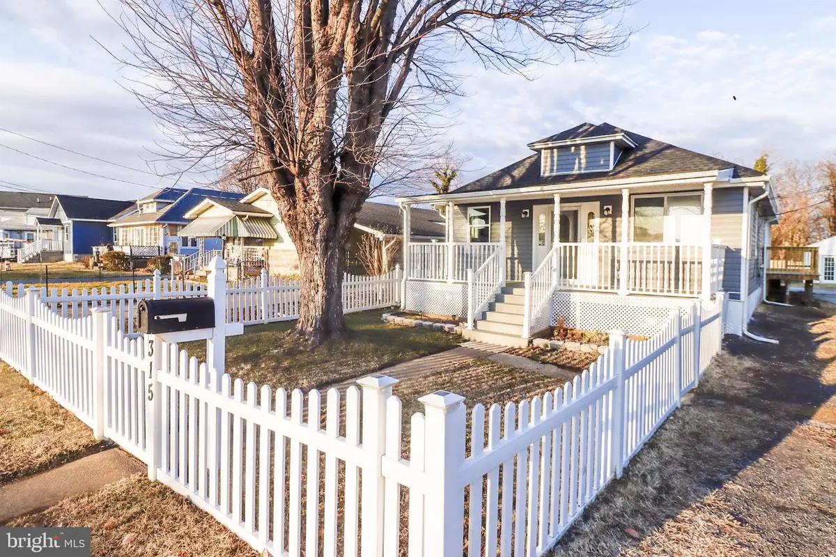 315 Riverside Dr, Essex, MD 21221 - #1