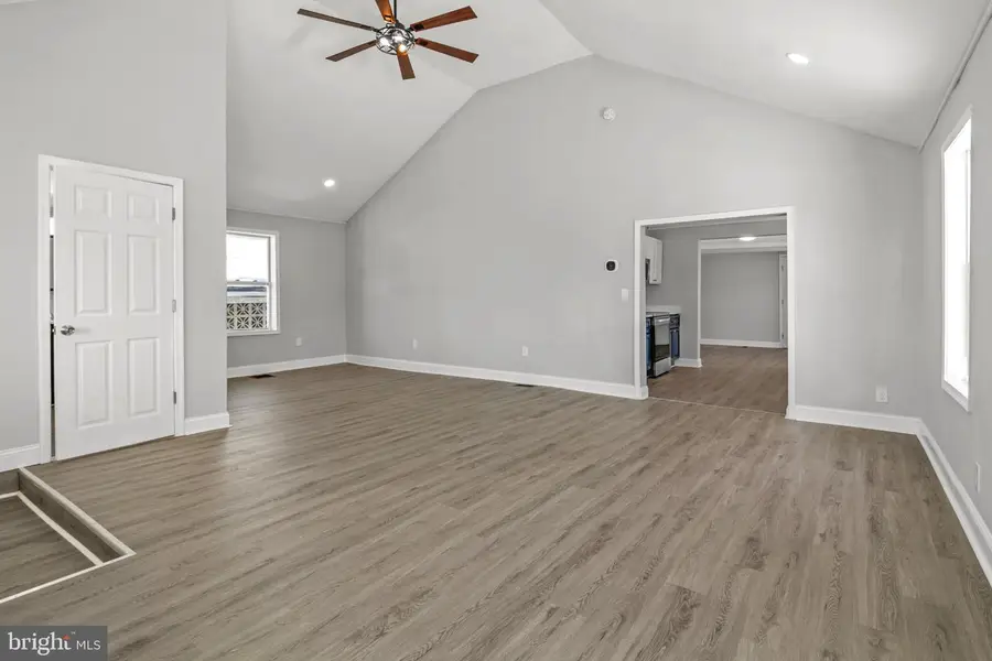 315 Riverside Dr, Essex, MD 21221 - #3