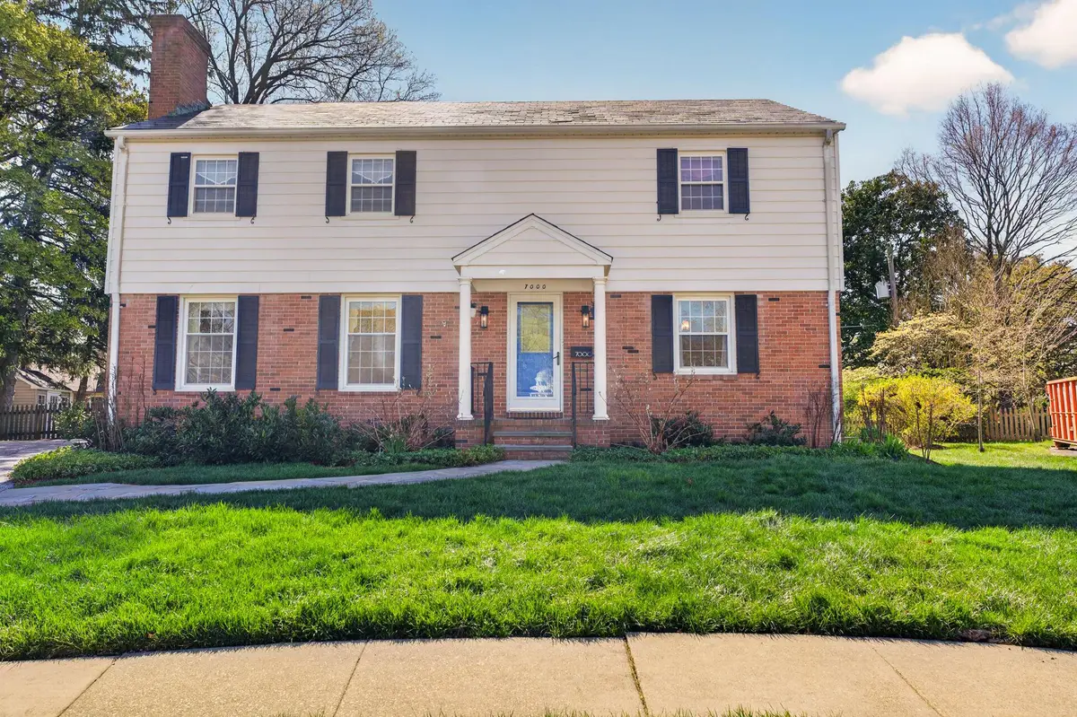 7000 Stoneleigh Ct, Baltimore, MD 21212 - #1