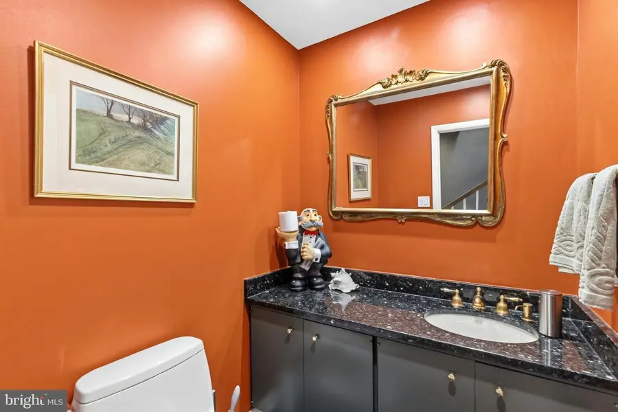 410 Old Crossing Dr, Baltimore, MD 21208 - #3