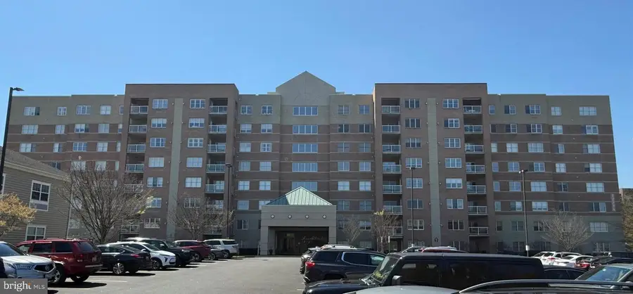 12236 Roundwood Rd #609, Lutherville Timonium, MD 21093 - #3