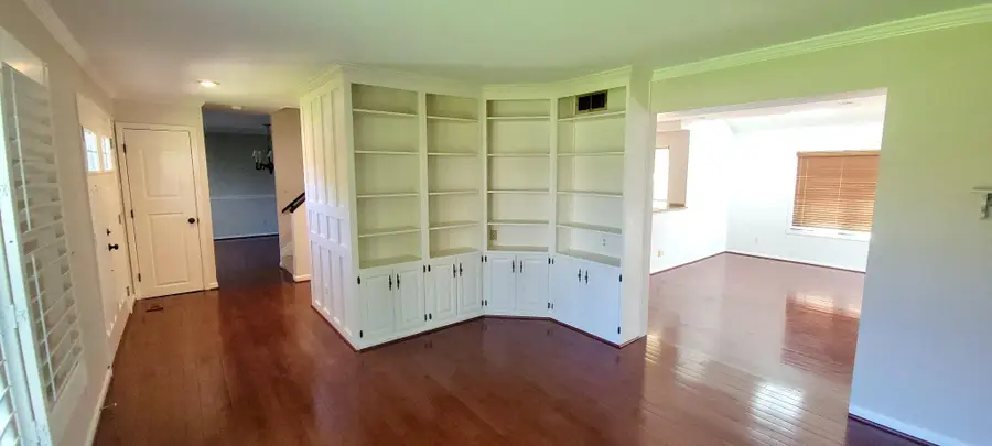 3752 Spring Lake Ln, Owings Mills, MD 21117 - #3