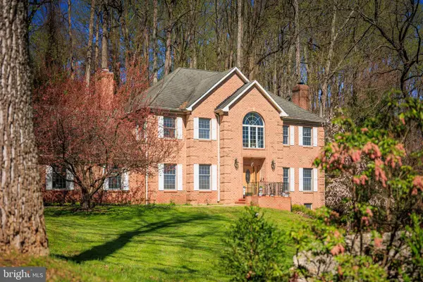 6 Chamaral Ct, COCKEYSVILLE, MD 21030