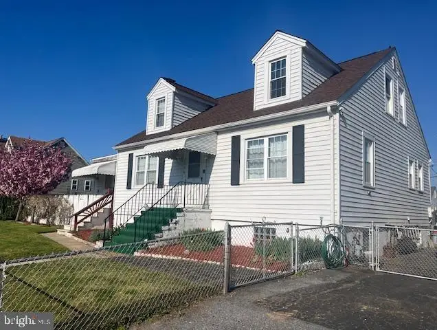 3206 Lynch Rd, Baltimore, MD 21219 - #1