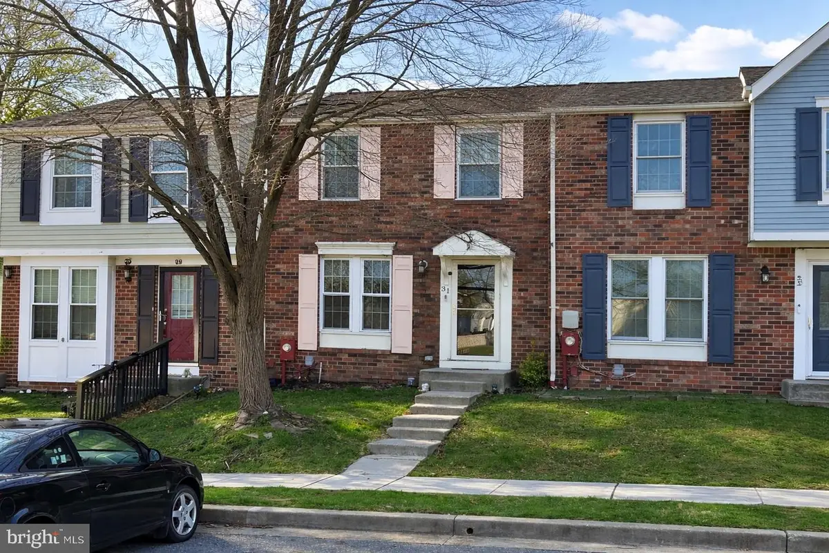 31 Kilbeggan Grn, Baltimore, MD 21236 - #1