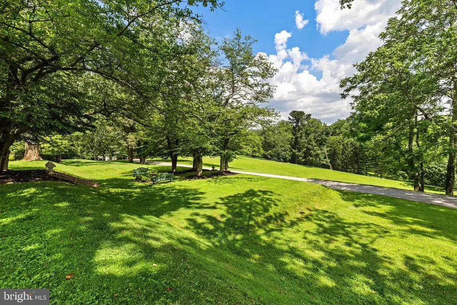 14 Merry Hill Ct, Pikesville, MD 21208 - #3