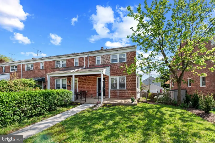 261 Ridge Ave, Towson, MD 21286 - #2