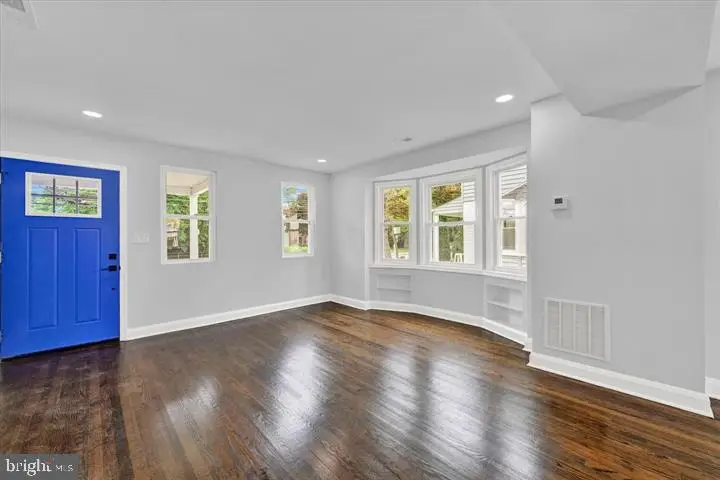 212 Burke Ave, Towson, MD 21286 - #3