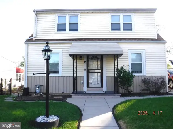 16 Crafton Rd, ESSEX, MD 21221