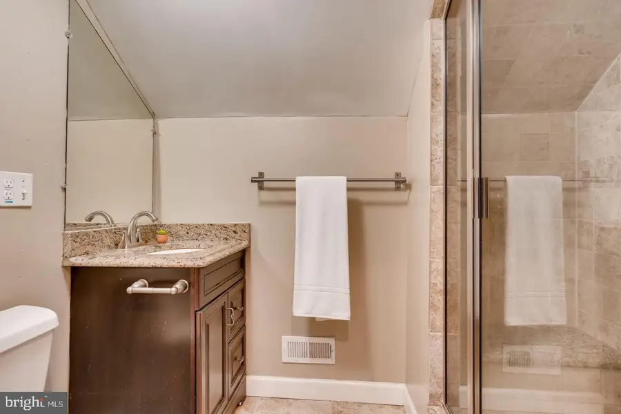 2704 Garnet Road, Parkville, MD 21234 - #3