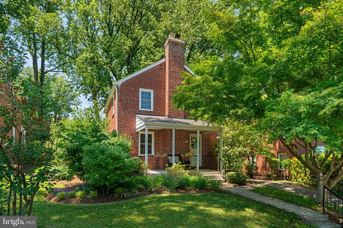 28 Dunmore Rd, Baltimore, MD 21228 - #1