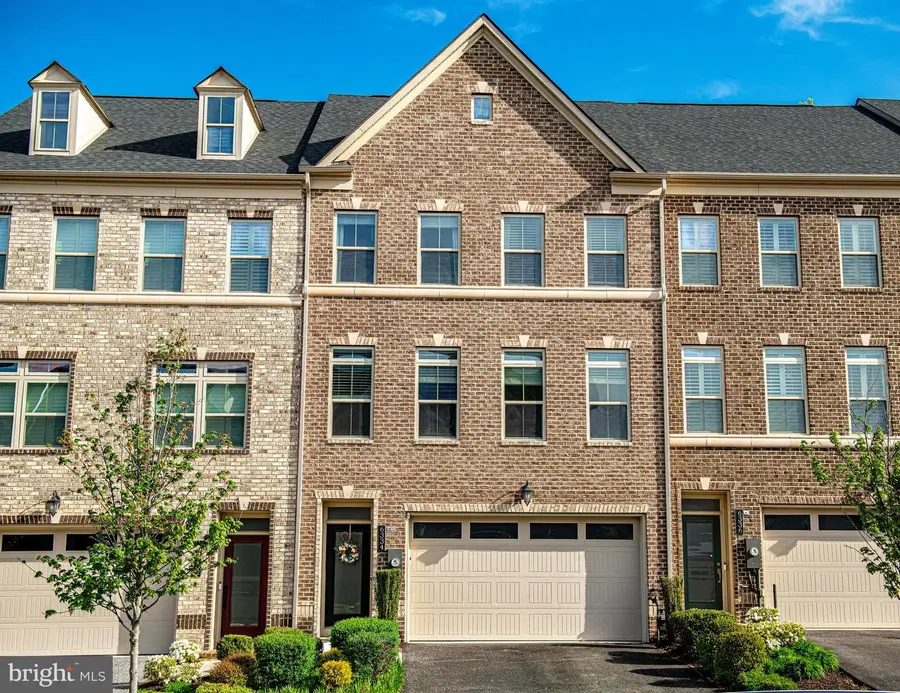 6334 Islington St, Middle River, MD 21220 - #2