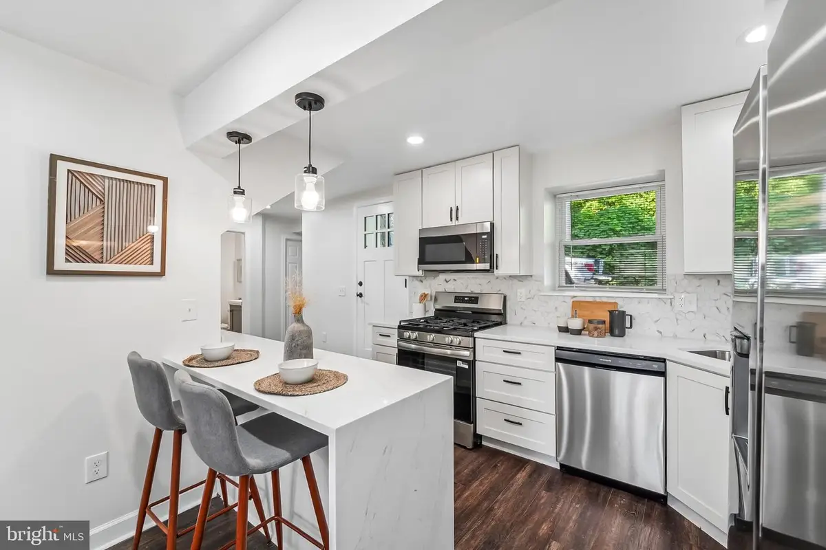2502 Parkview Rd, Gwynn Oak, MD 21207 - #1