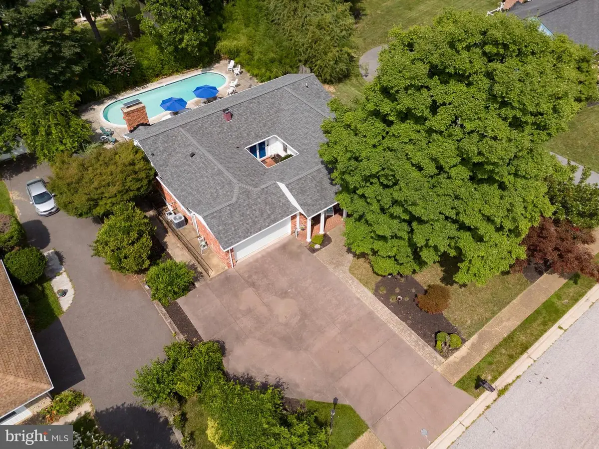 2104 Cedar Circle Dr, Catonsville, MD 21228 - #1