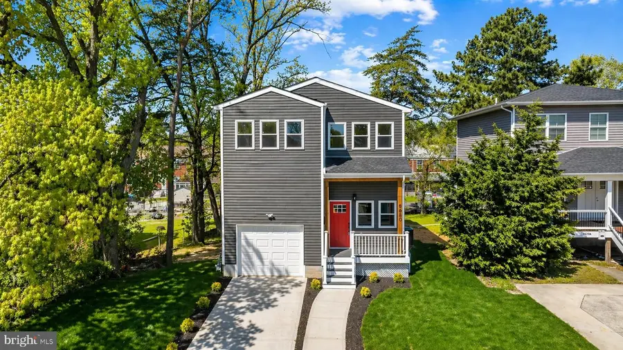 8620 Ellen Ct, Parkville, MD 21234 - #2