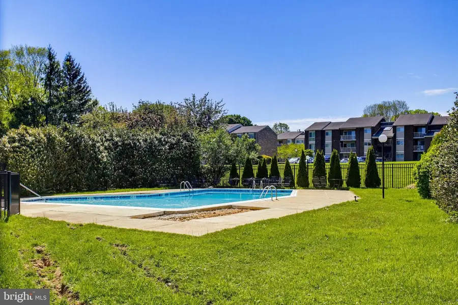 20 Pickburn Ct #d, Cockeysville, MD 21030 - #3