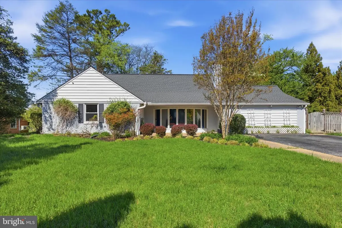 7920 Stevenson Rd, Pikesville, MD 21208 - #1