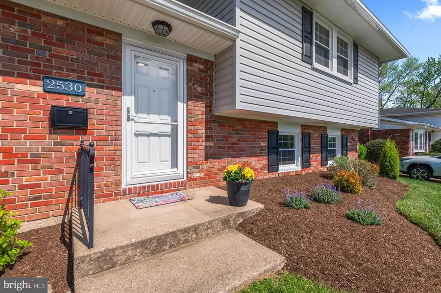 2530 Londonderry Rd, Lutherville Timonium, MD 21093 - #2