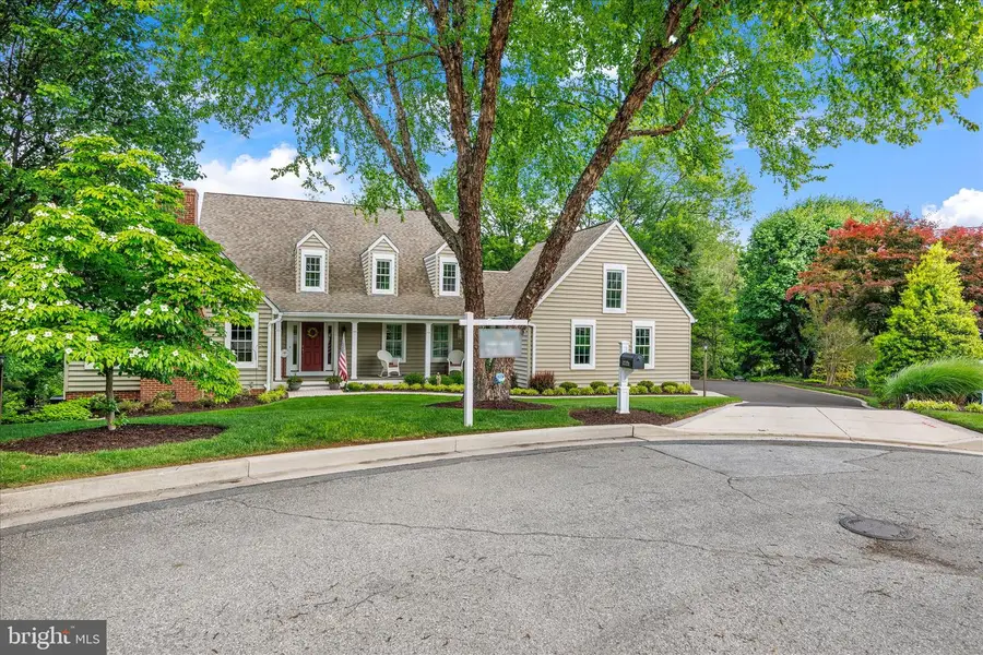 8 Rolling Farm Ct, Baltimore, MD 21228 - #2