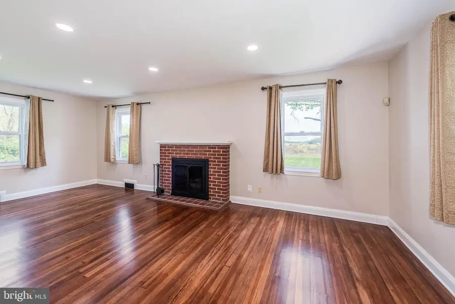 2705 Spring Hill Rd, Owings Mills, MD 21117 - #3