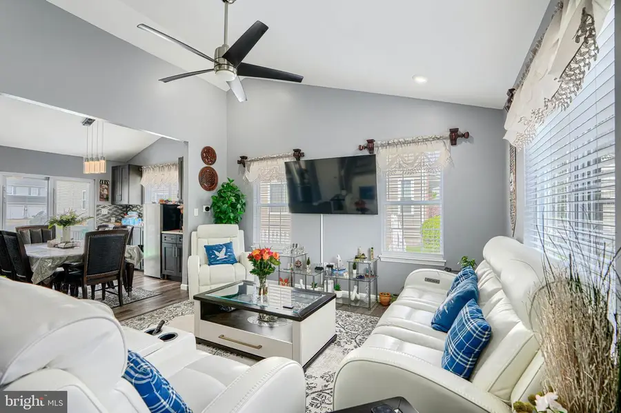 9 Brafferton Way, Rosedale, MD 21237 - #3