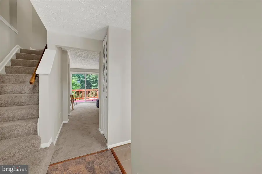 45 Hyacinth Rd, Baltimore, MD 21234 - #3