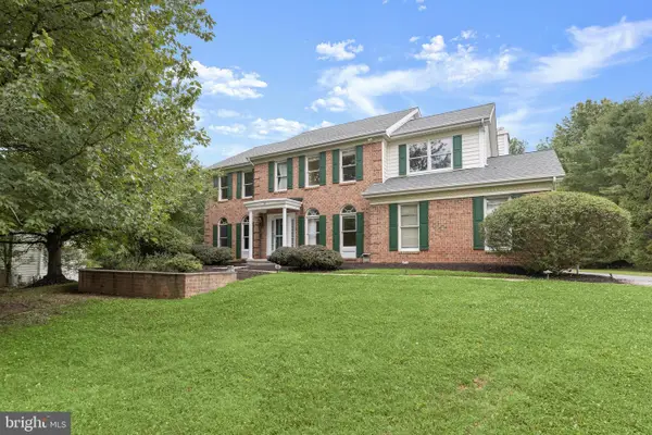 16 Charing Ct, OWINGS MILLS, MD 21117
