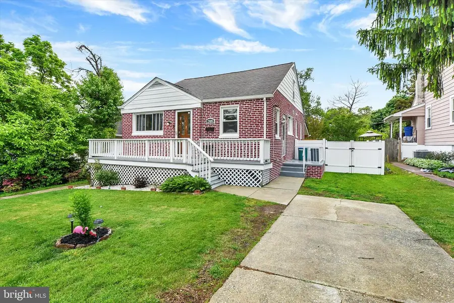 2909 Willoughby Rd, Parkville, MD 21234 - #3