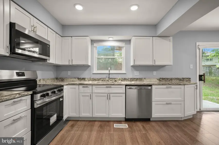 10 Iron Bolt Ct, Catonsville, MD 21228 - #3